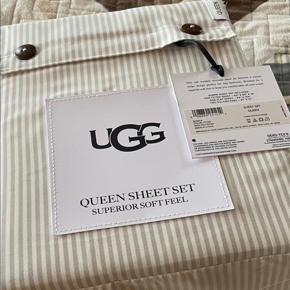UGG Soft light Gray strip Queen sheet set